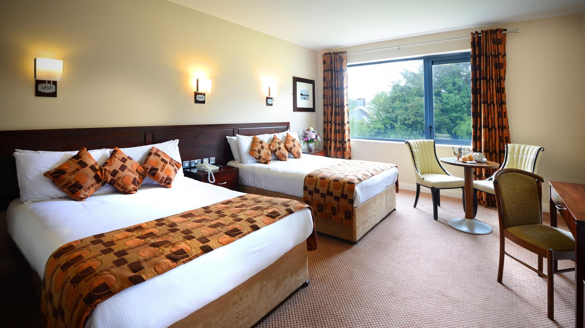 Kiltimagh Park Hotel Exterior foto