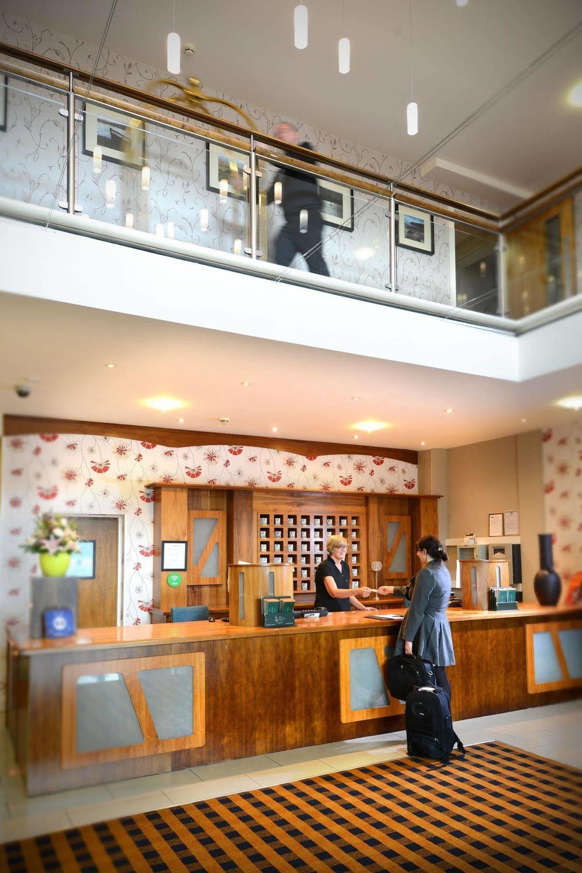 Kiltimagh Park Hotel Exterior foto